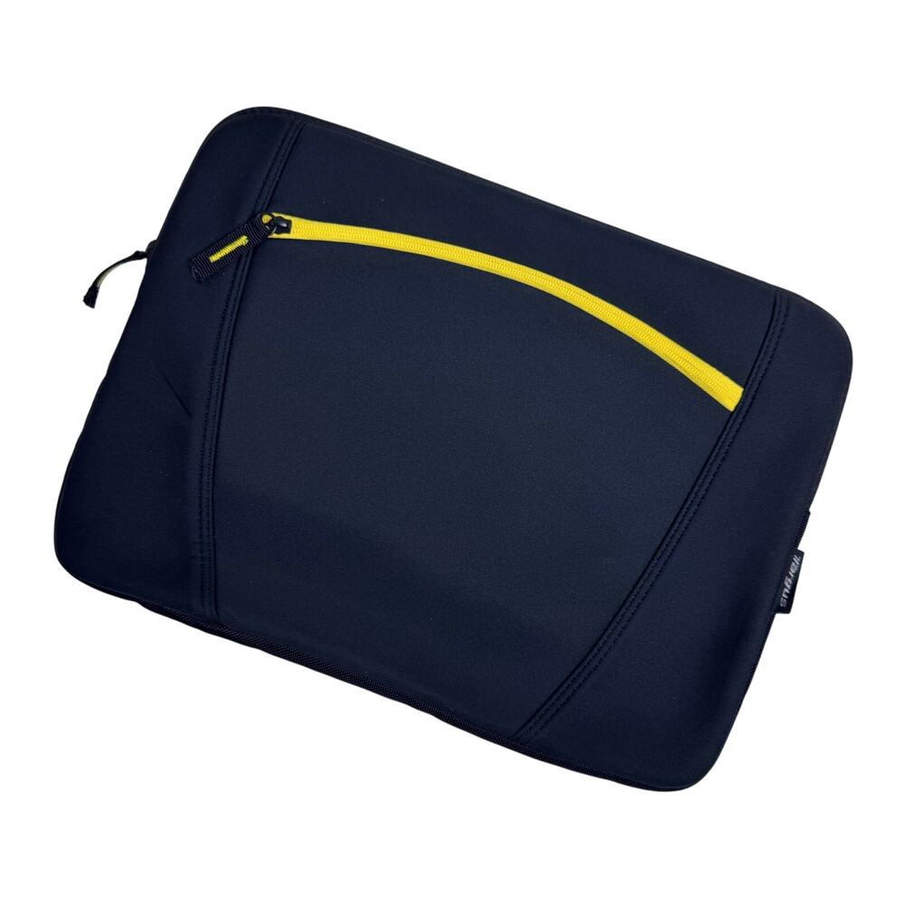 Targus Sleeve fits Laptop Bag 15-Inch MacBook Pro Black Neoprene Soft Case